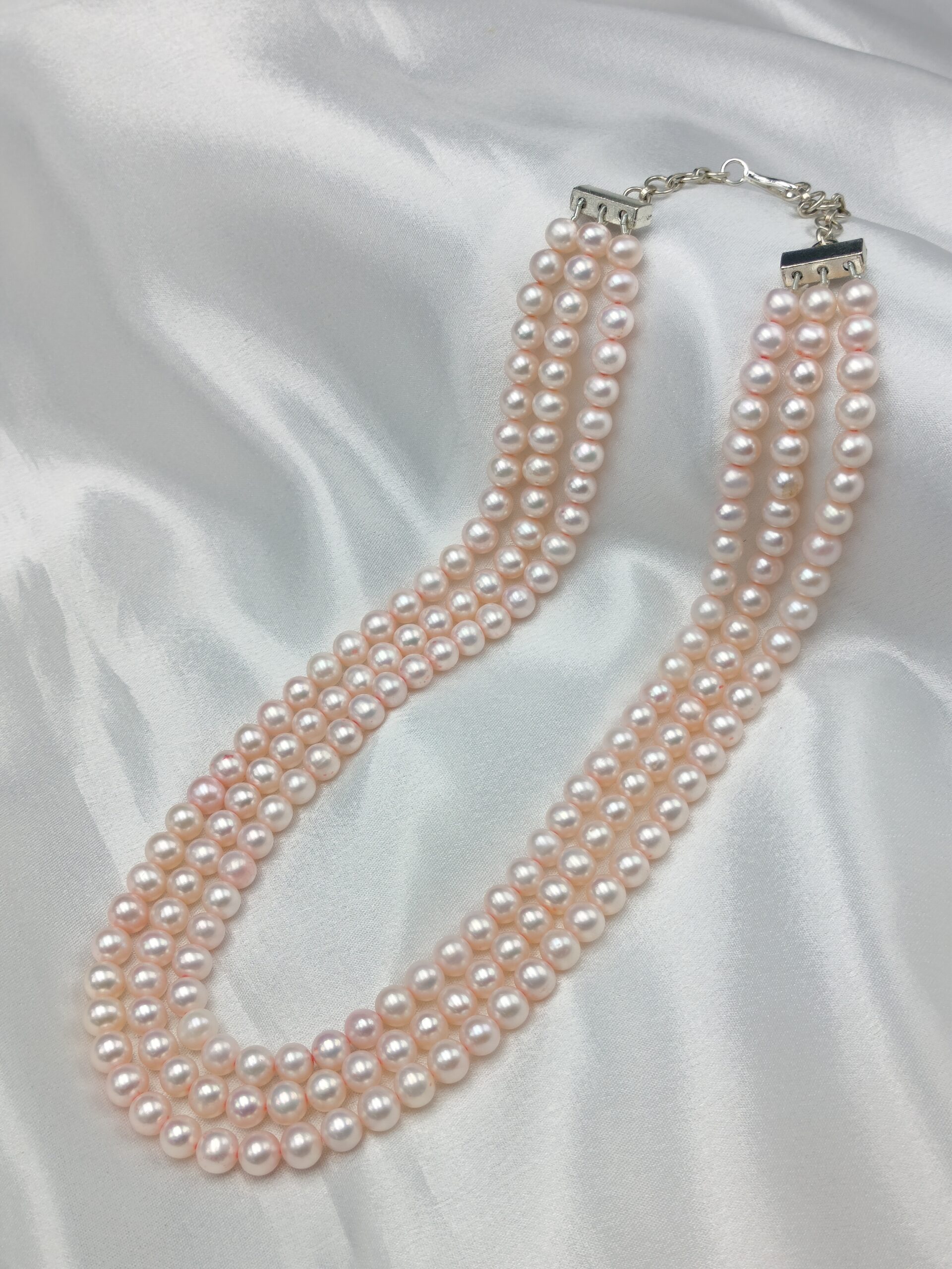 Three Layer Pearl Necklaces sets - Image 2