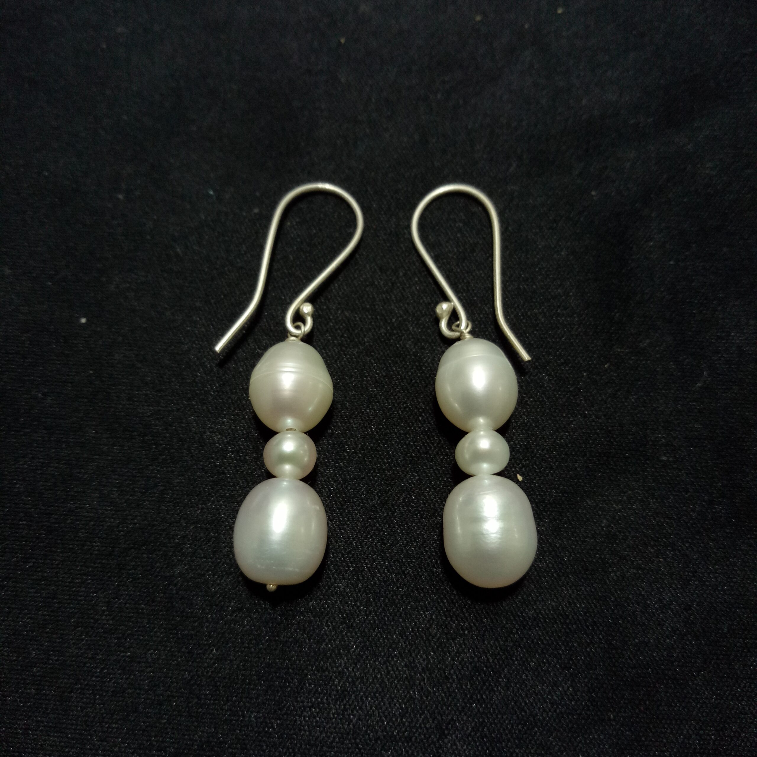 925 Sterling Silver Freshwater Round Pearl Earrings
