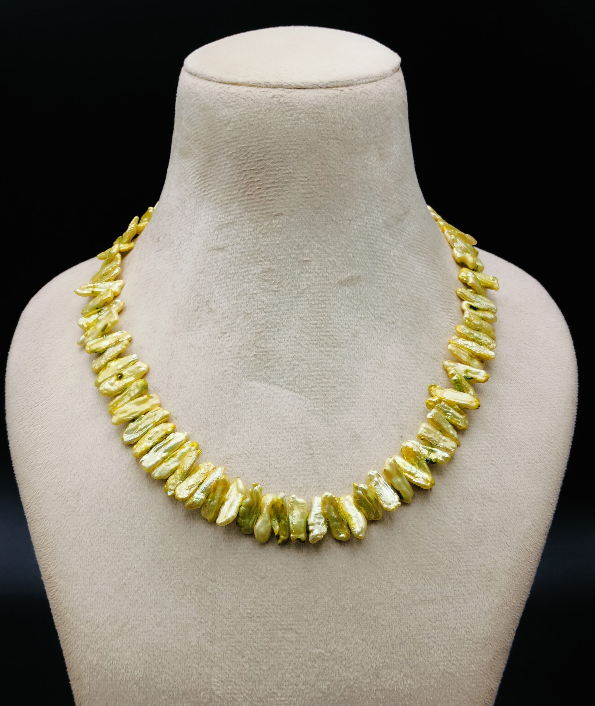Freshwater Biwa Pearl Necklace
