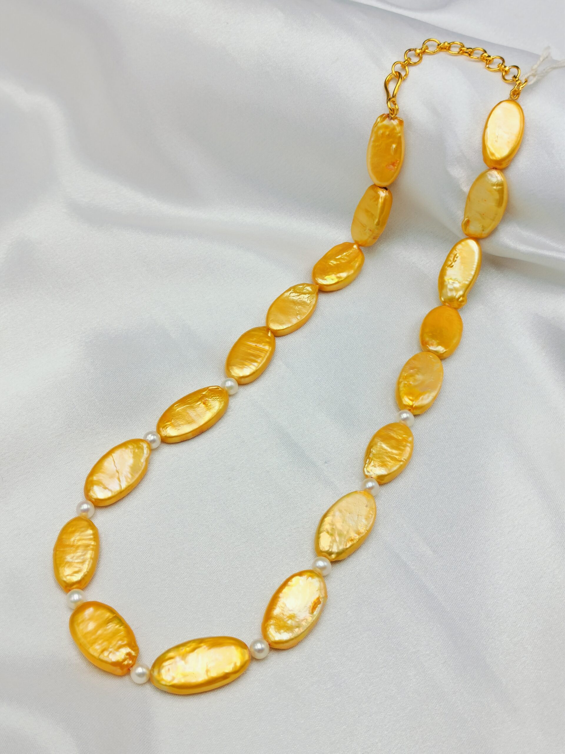 Classic Oval Pearl Necklace - Image 2