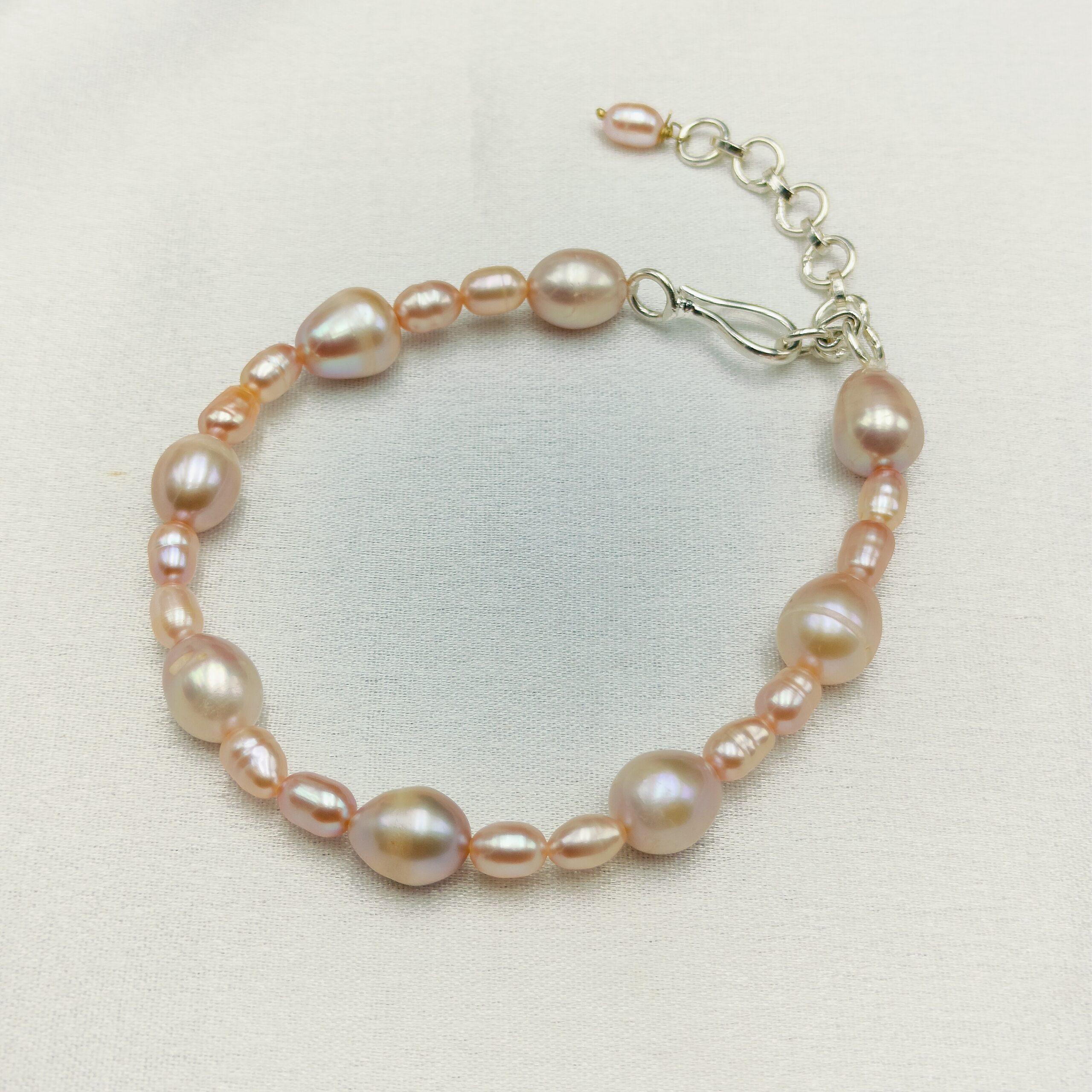 Freshwater Oval Shape Pearl Bracelet