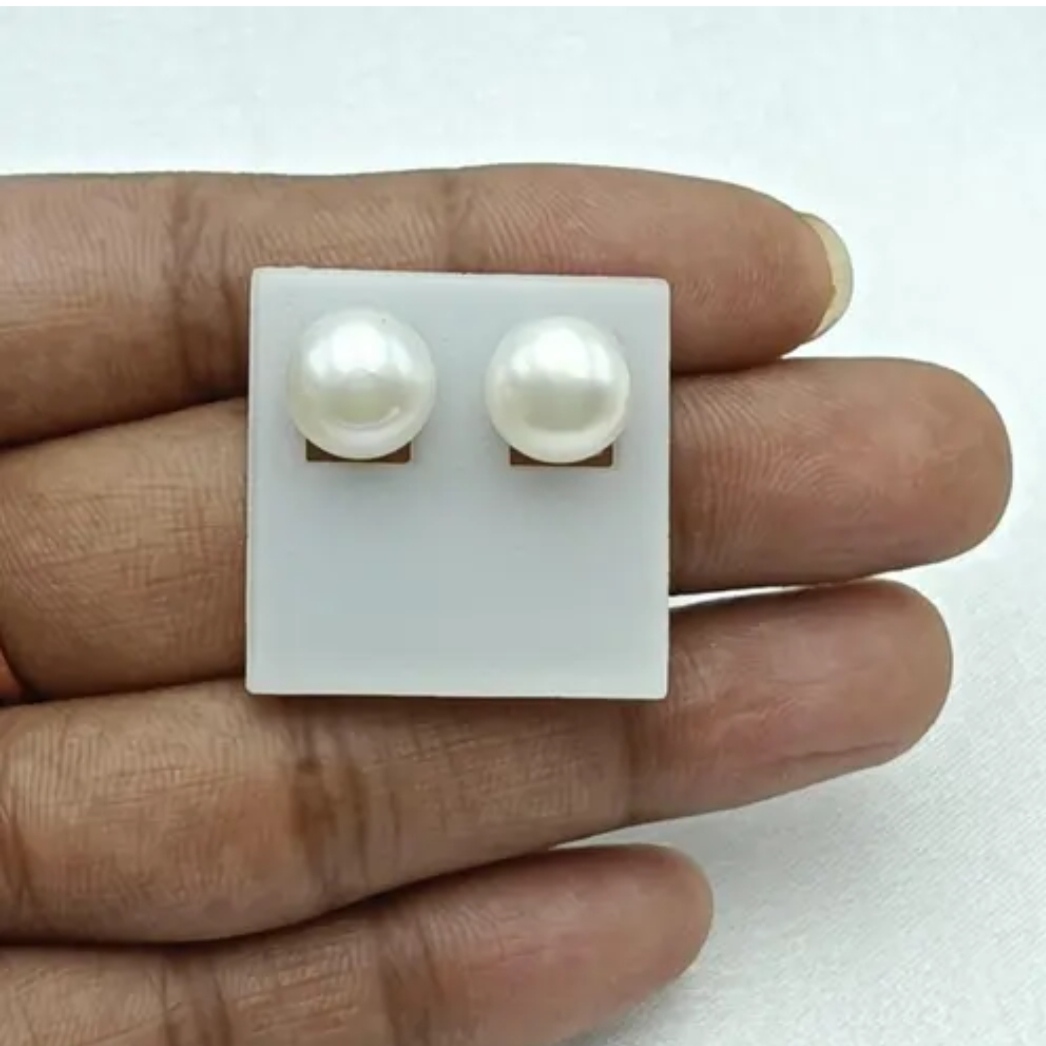 Sterling Silver White Pearl Studs Earrings - Image 3
