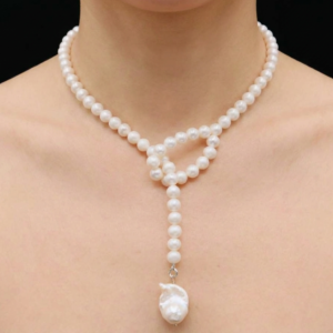 Freshwater Tai Pearl Necklace with Baroque Pendent